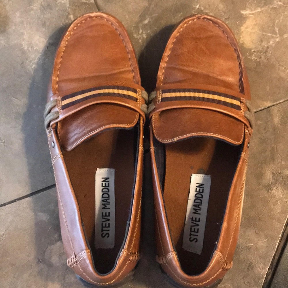 Steve Madden leather Driving loafer size 3